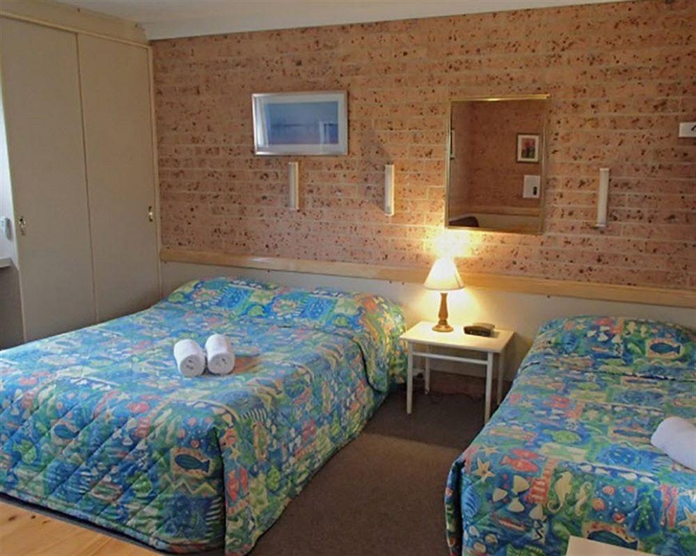 Huskisson Beach Motel Buitenkant foto