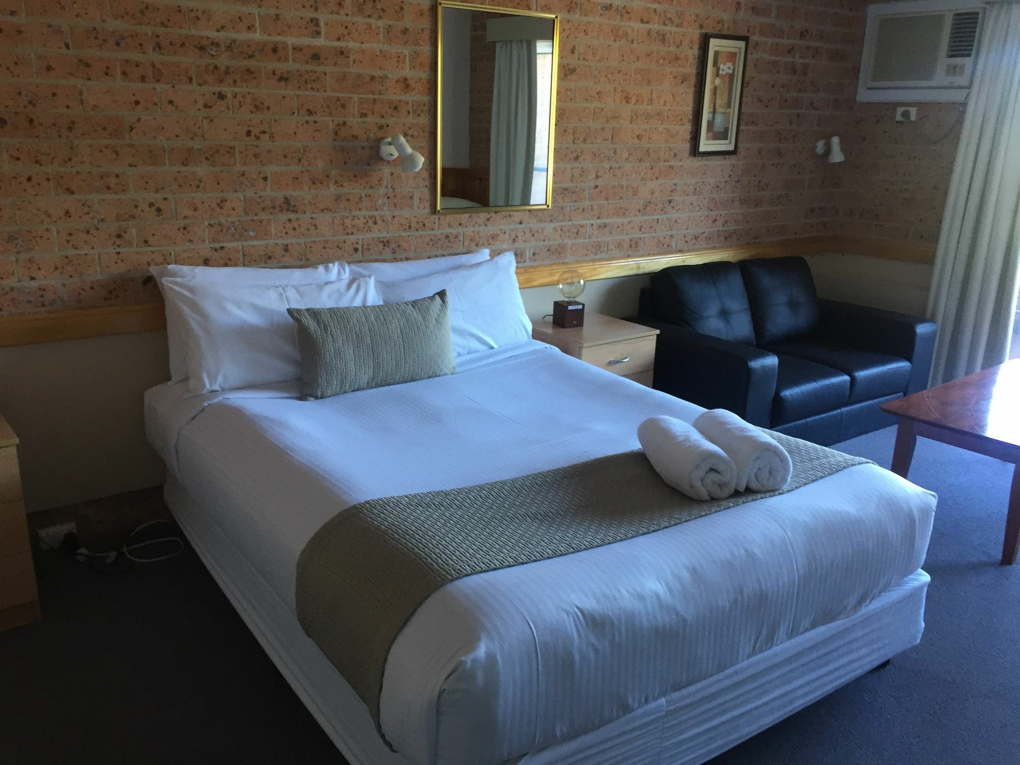 Huskisson Beach Motel Buitenkant foto
