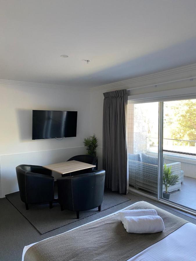 Huskisson Beach Motel Buitenkant foto